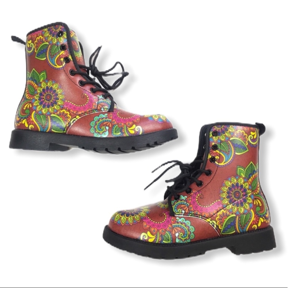 Yes We Vibe Funky Henna Flower Boots - Picture 5 of 8